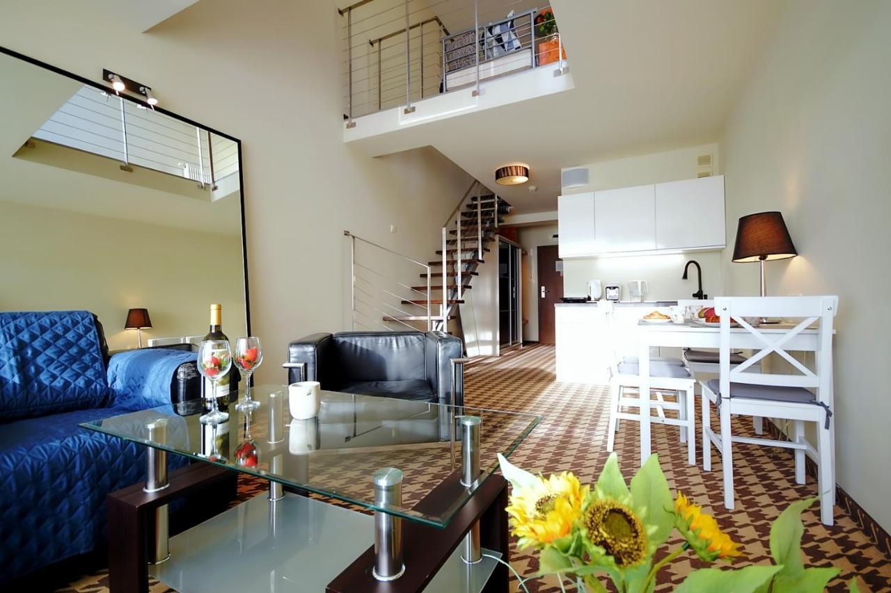 402 W Royal Tulip Sand 200 M Do Plazy Prywatny Apartament Dobruk Apartamenty Aneks Kuchenny コウォブジェク エクステリア 写真