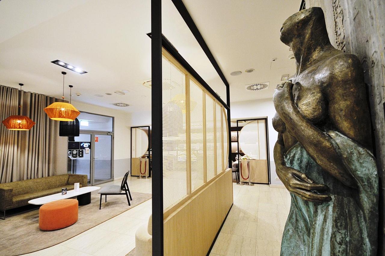 402 W Royal Tulip Sand 200 M Do Plazy Prywatny Apartament Dobruk Apartamenty Aneks Kuchenny コウォブジェク エクステリア 写真
