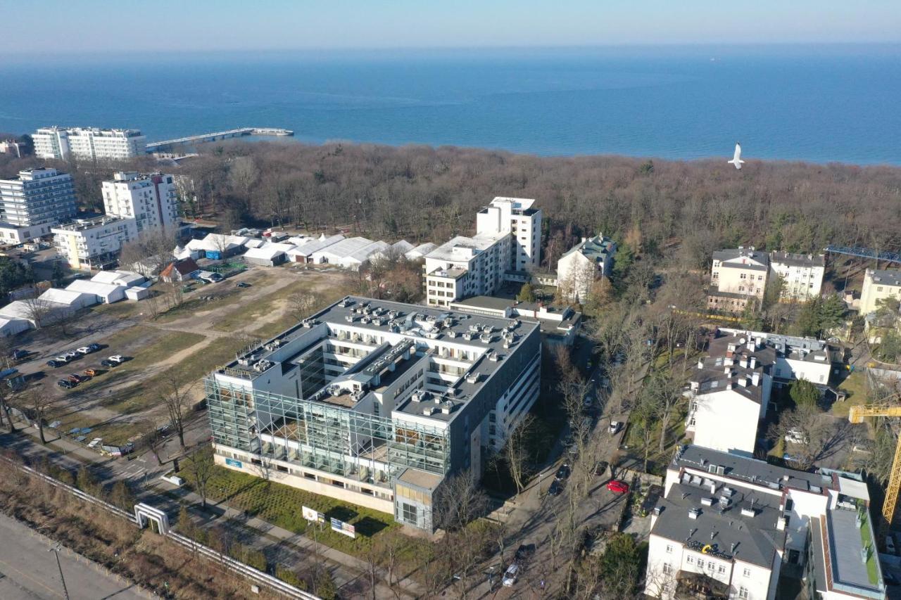 402 W Royal Tulip Sand 200 M Do Plazy Prywatny Apartament Dobruk Apartamenty Aneks Kuchenny コウォブジェク エクステリア 写真